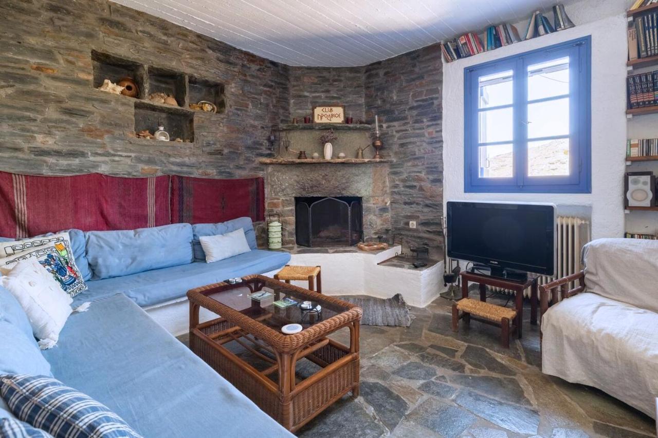 Traditional Village House On Kea Milopótamos 外观 照片